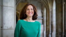 Theresa Villiers appears to be an advocate for climate action, strong environmental policies and low-carbon initiatives. Photo: Nikki Powell [CC BY-SA 4.0 (https://creativecommons.org/licenses/by-sa/4.0)]